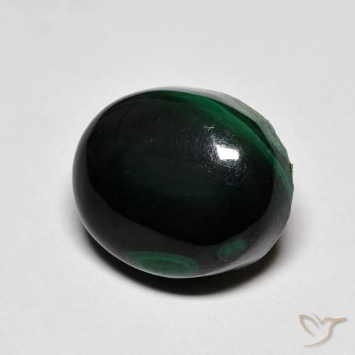 7.96克拉天然孔雀石，椭圆形，不透明