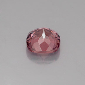 0.94克拉天然粉色马来亚石榴石，垫形剪裁，5.6×5.6毫米，VS
