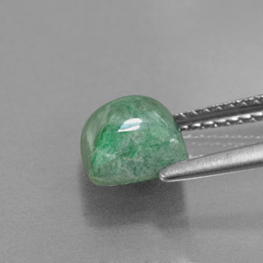 2.13克拉天然绿色抹西西玉，方形，6.9×6.8毫米，不透明