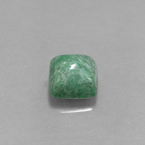 1.51克拉天然绿色抹西西玉，方形，6.1×6.1毫米，不透明