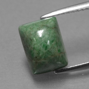 3.11克拉天然绿色抹西西玉，长方形切工，9.3×7毫米，不透明