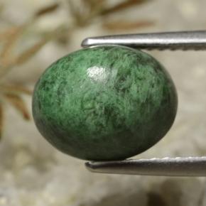 4.29克拉天然绿色抹西西玉，椭圆形切割，10.3×8.2毫米，不透明