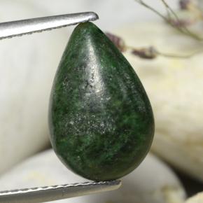 3.23克拉天然绿色抹西西玉，梨形，13.6×9毫米，不透明