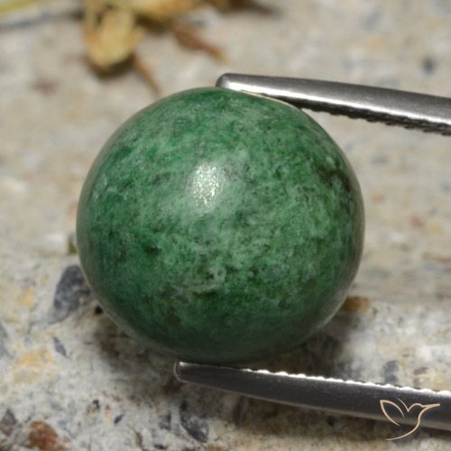13.04ct 天然 中绿色 莫坐坐, 圆形的, 不透明