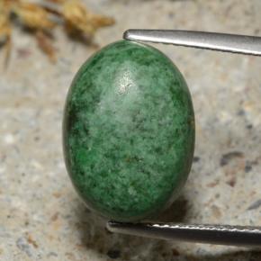 9.38克拉天然绿色抹西西玉，椭圆形切割，14.9×11毫米，不透明