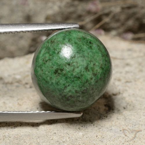 13.27ct 天然 中绿色 莫坐坐, 圆形的, 不透明