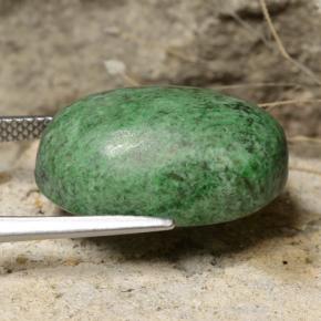 19.55克拉天然绿色抹西西玉，椭圆形切割，20×13.1毫米，不透明