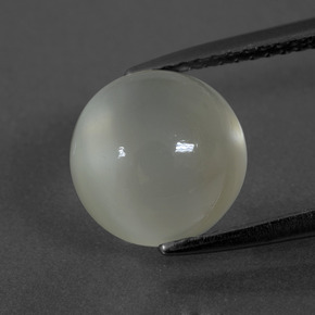 3.73克拉天然月长石，圆形切割，半透明