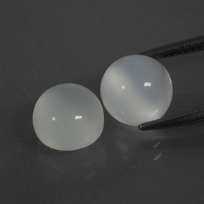5.18克拉天然月光石，圆形切割，半透明