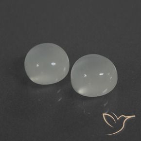 4.24克拉天然月长石，圆形的，半透明