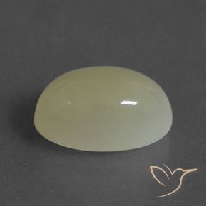 7.00克拉天然月长石，椭圆形，半透明