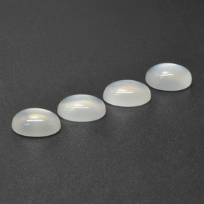 4.80天然白色月光石，椭圆形切割，8.1×5.9毫米，半透明