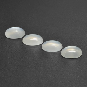 4.80天然白色月光石，椭圆形切割，8.1×5.9毫米，半透明