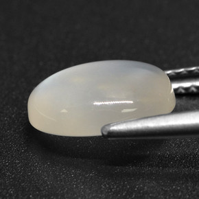 2.47克拉天然白色月光石，椭圆形切割，10.3×8.1毫米，半透明