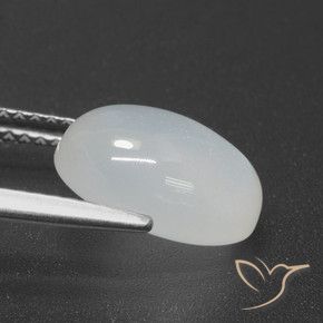 3.62克拉天然月长石，椭圆形，半透明