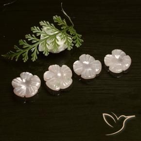 7.19克拉天然月长石，花形切割，半透明