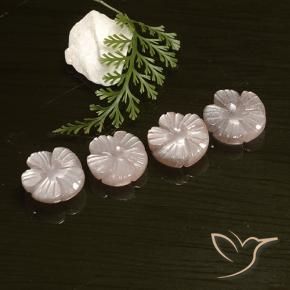 14.06克拉天然月长石，花形切割，半透明