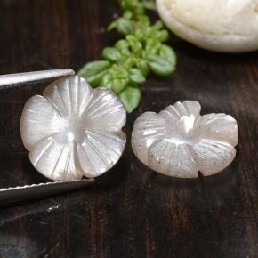 6.64天然粉色月光石，花形切工，11.5×11.3毫米，半透明