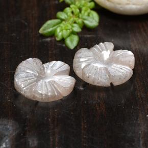 6.64天然粉色月光石，花形切工，11.5×11.3毫米，半透明