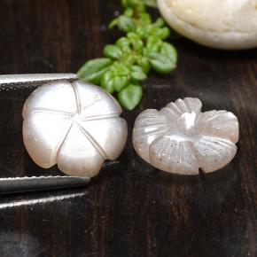 6.64天然粉色月光石，花形切工，11.5×11.3毫米，半透明