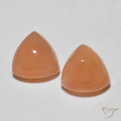 3.99ctw 天然 浅红橙色 月长石, 胖三角形, 半透明