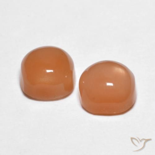 2.40克拉天然月长石，软垫，半透明