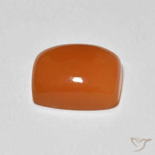 2.28克拉天然月长石，软垫，不透明