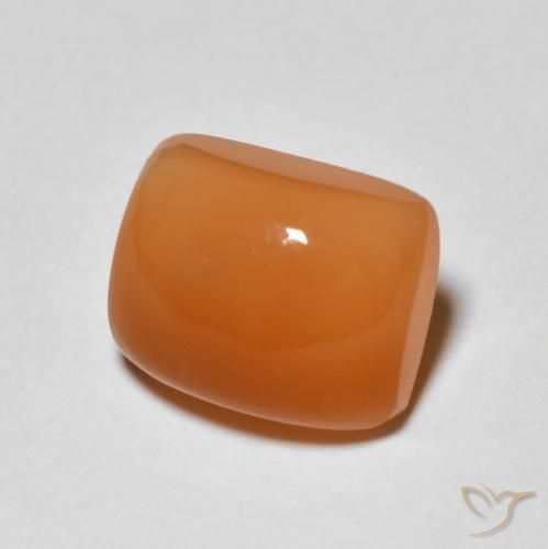 2.66克拉天然月长石，软垫，不透明