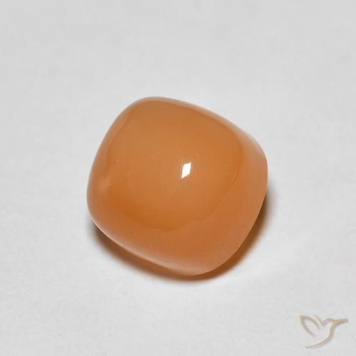 1.32克拉天然月长石，软垫，半透明