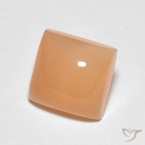 1.74克拉天然月长石，正方形，半透明