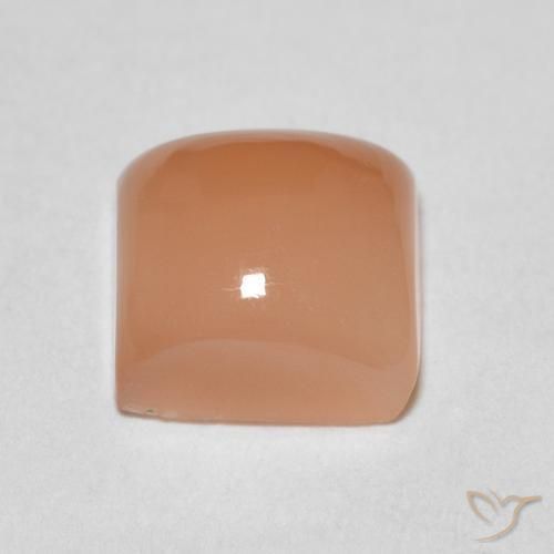 1.79克拉天然月长石，正方形，半透明