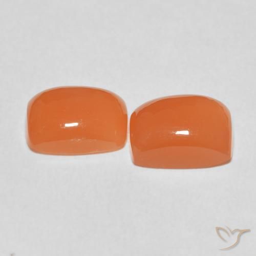 4.85克拉天然月长石，软垫，半透明