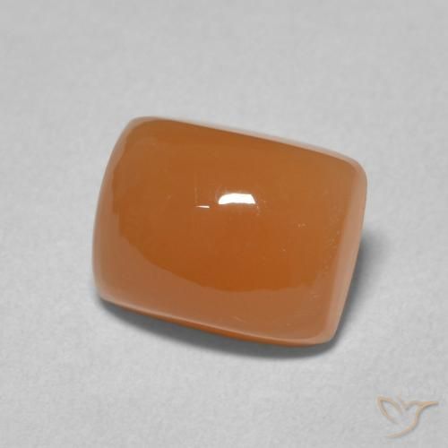 2.75克拉天然月长石，软垫，半透明