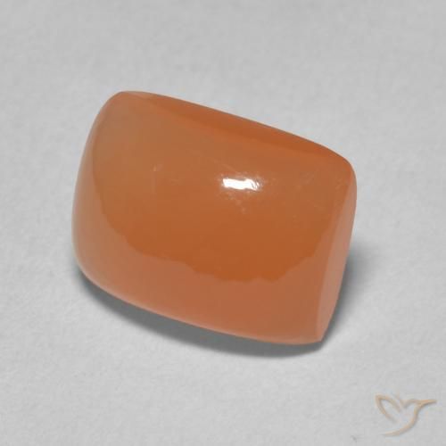 2.35克拉天然月长石，软垫，半透明