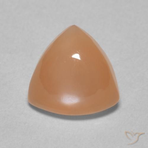 1.67ct 天然 哈密瓜橙 月长石, 胖三角形, 半透明