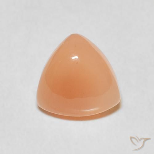 1.53ct 天然 Medium Light-Orange 月长石, 胖三角形, 半透明