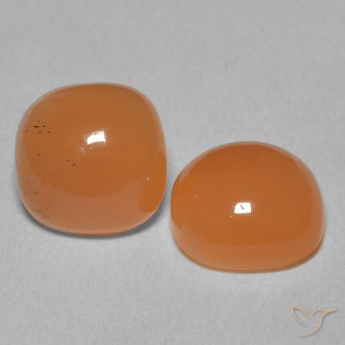 4.28克拉天然月长石，软垫，半透明