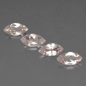 天然粉色摩根石，马眼形，8.2×4.1毫米，VVS