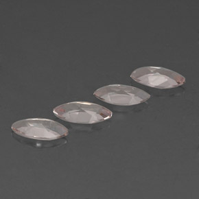天然粉色摩根石，马眼形，7.9×3.9毫米，VVS