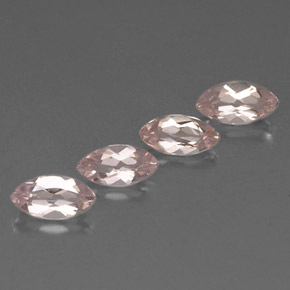天然粉色摩根石，马眼形，7.9×4.1毫米，VVS