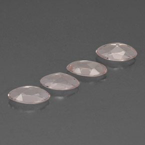 天然粉色摩根石，马眼形，7.9×4.1毫米，VVS