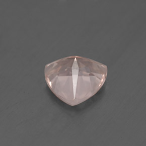 1.55克拉天然粉色摩根石，三角形，7.9×7.9毫米，VS
