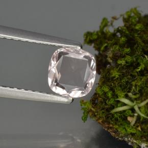 0.62克拉天然粉色摩根石，垫形剪裁，5.7×5.5毫米，VVS-VS