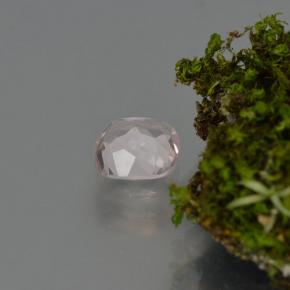 0.62克拉天然粉色摩根石，垫形剪裁，5.7×5.5毫米，VVS-VS