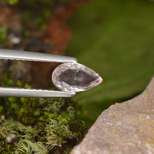0.49克拉天然摩根石，梨形，VVS