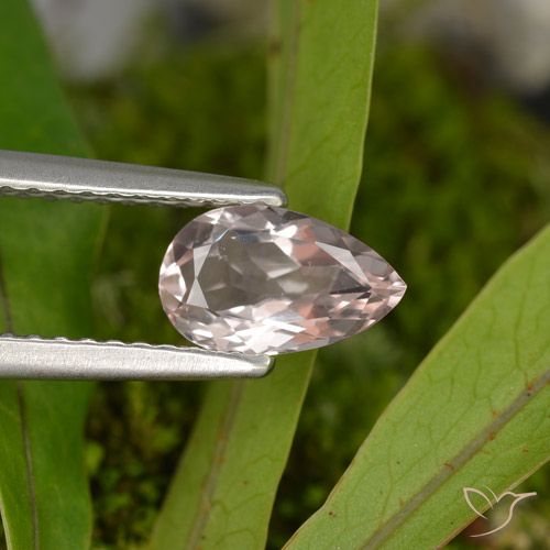 0.69ct 天然 火烈鸟粉色 铯绿柱石, 梨形, VVS-VS