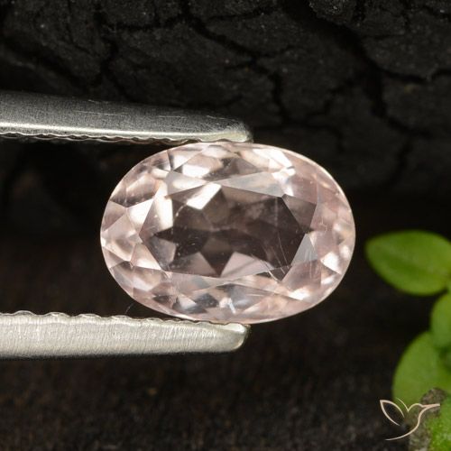 0.79ct 天然 浅粉色 铯绿柱石, 椭圆形, VS