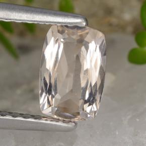 0.84克拉天然铯绿柱石，垫形剪裁，VVS-VS