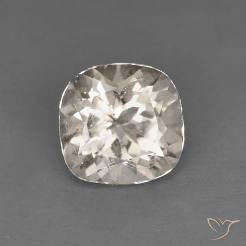 0.77ct 天然 浅金色 铯绿柱石, 软垫, VS