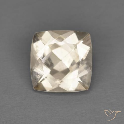 0.88ct 天然 浅金色 铯绿柱石, 软垫, VS